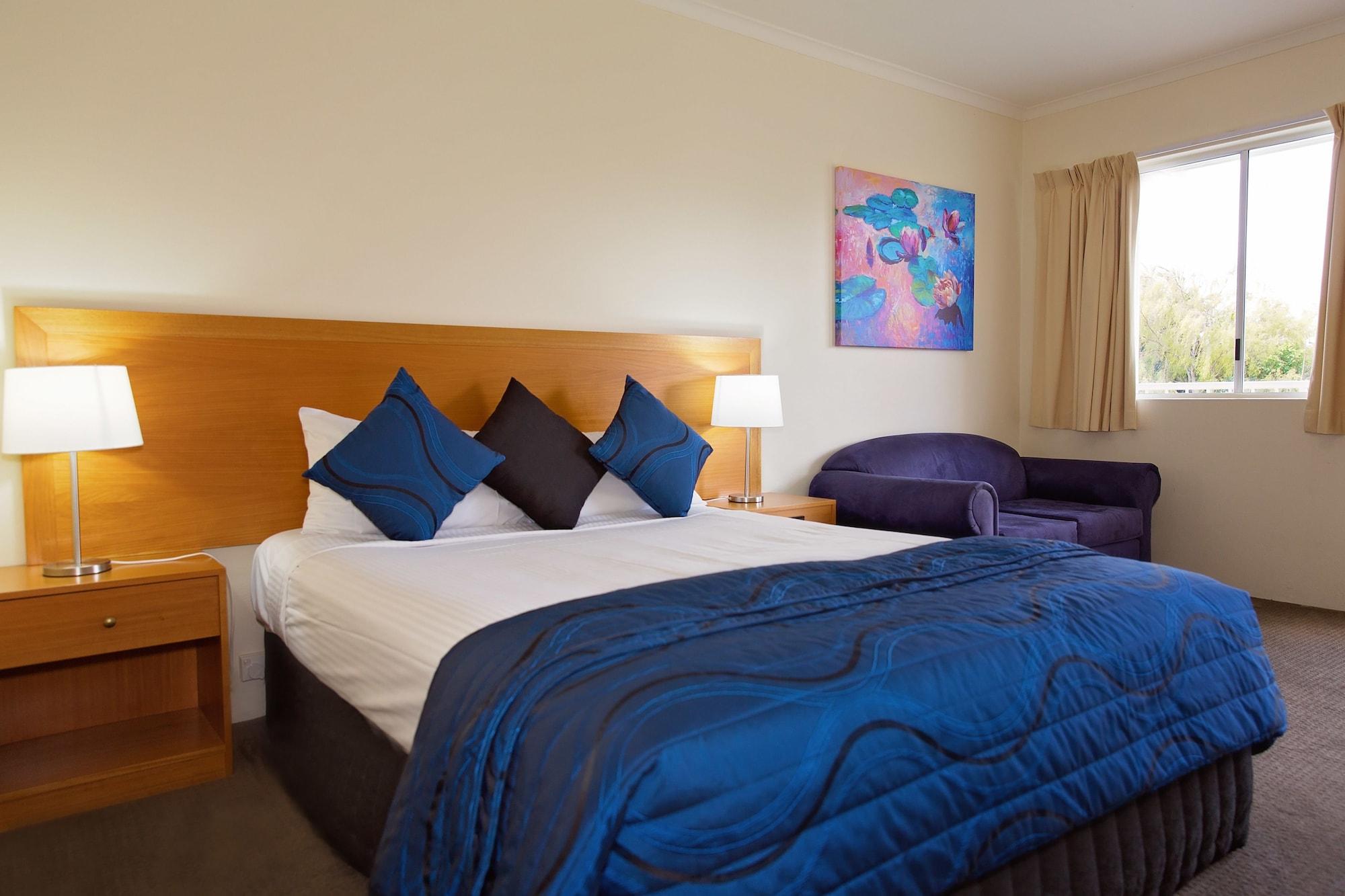 White Lace Motor Inn Mackay Bagian luar foto